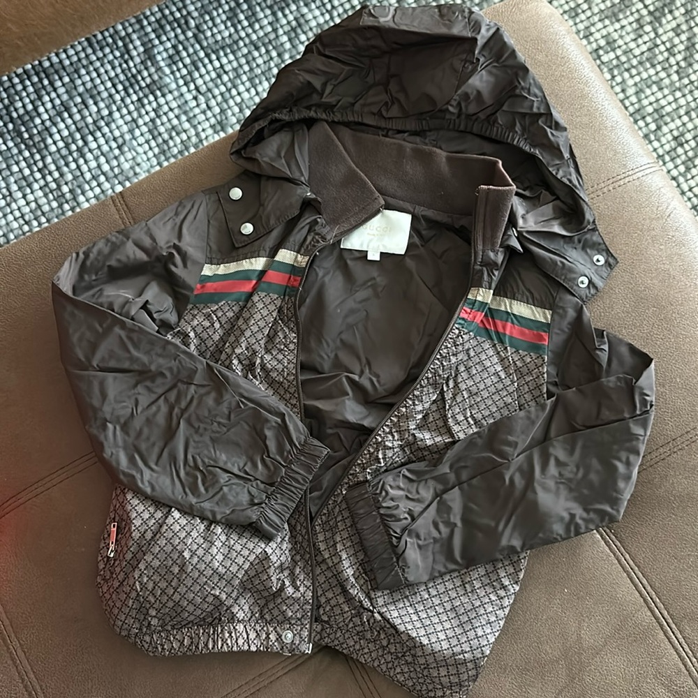 GUCCI JACET size 6